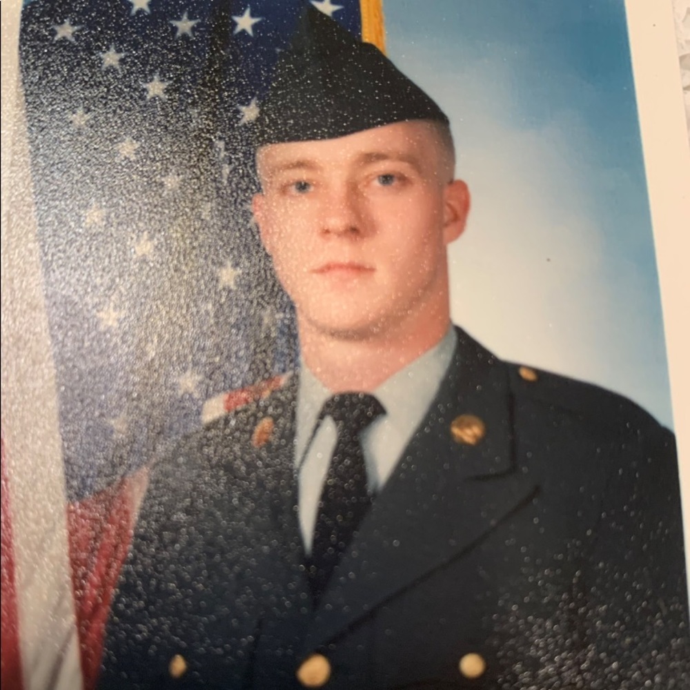 Meet your Posher, Joel